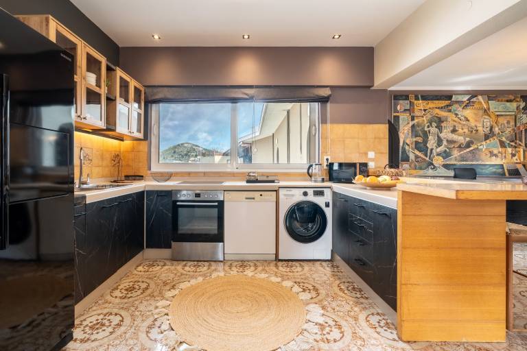 Apartment 'Afentika Grand Flat' with Mountain View, Wi-Fi and Air Conditioning — photo 5