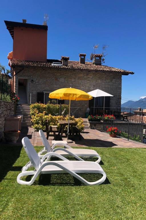 Ferienwohnung mit Hund in Brenzone sul Garda f&uuml;r max. 4 Personen