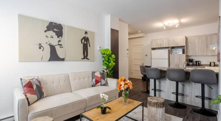 Holiday apartment | Next to Mary | Good for workation in Montréal, QC