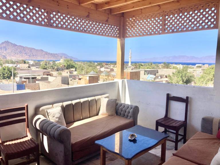 Lovely house with yard, BBQ & terrace | Good for workation | Pets are welcome in Dahab