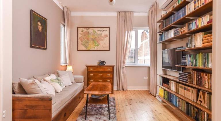 Chez Marie - Cozy One-Bedroom with Balcony by Flat Mаnager in Sofia