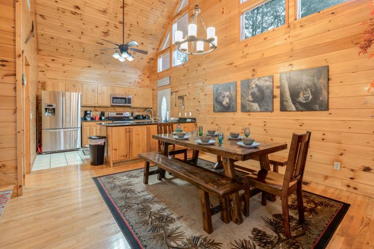 Cabin with hot tub & grill — photo 4