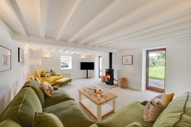 4 Bed in Buxton oc dcoldd