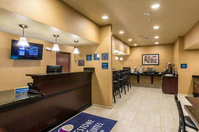 Cobblestone Hotel & Suites - Harborcreek — photo 2