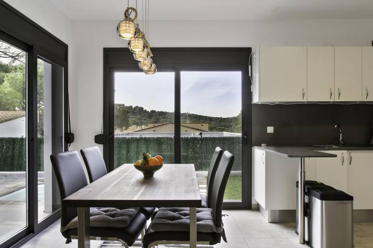 Fully equipped pleasant villa with terrace, private pool & grill | Next to the beach | Pets allowed — photo 5