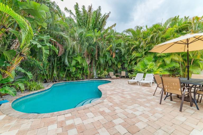 Cabin  Anna Maria Island