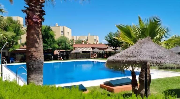 Charming holiday apartment with pool | Close to the beach | Dogs allowed — photo 5