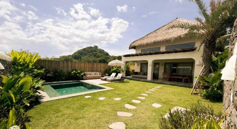 150 m&sup2; Villa