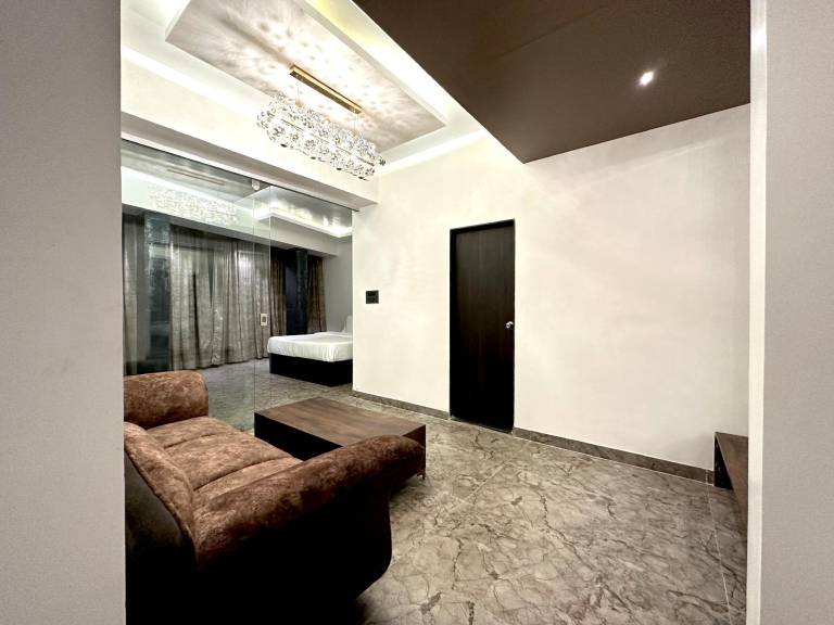 TAKHT Executive Rooms & Suites