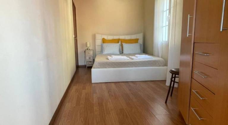 House with 2 rooms for 5 persons — photo 2