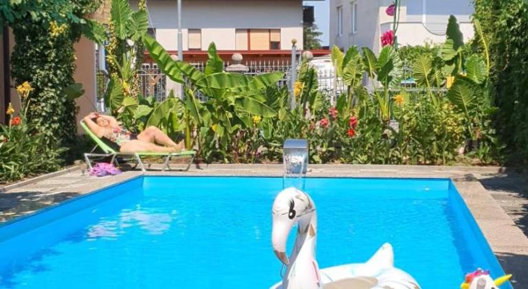 Holiday apartment with pool | Dogs allowed in Ljubljana