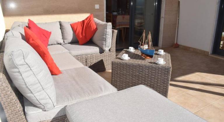 Fully equipped villa with patio, garden & jacuzzi | Beach nearby | Dogs allowed — photo 4