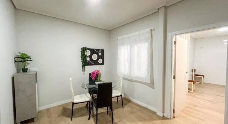 Rental apartment with terrace — photo 4