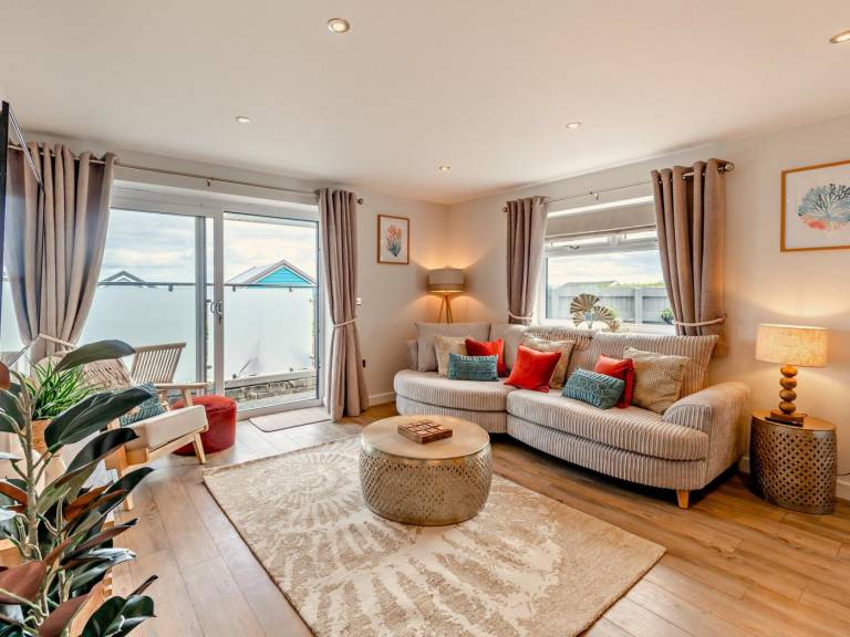 Fully equipped lovely apartment with barbeque, garden & patio | Water view | Pets are welcome — photo 4