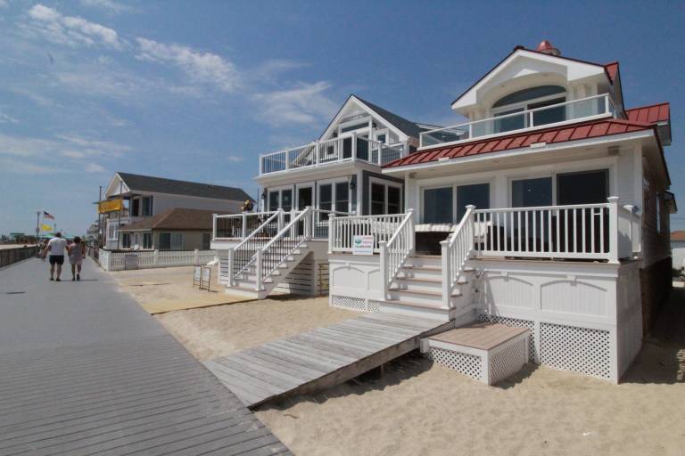 House Point Pleasant