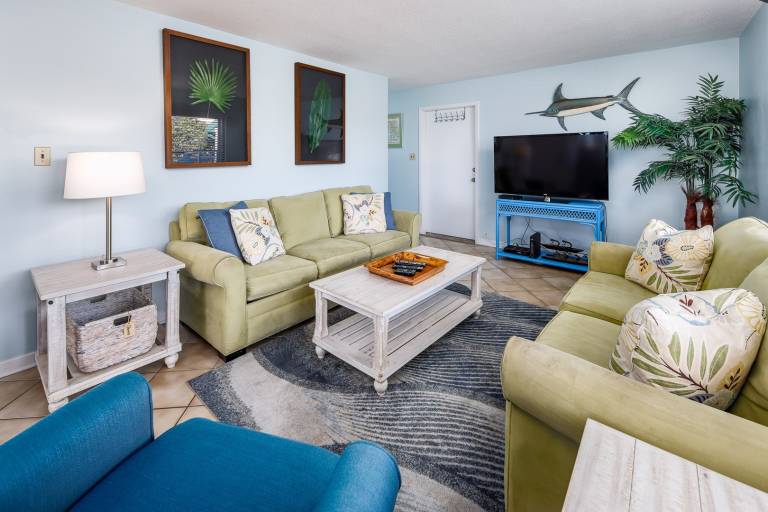 102C - 2BR/2 Bath at Seaspray Condos on Okaloosa Island, Fort Walton Beach, Fl — photo 2