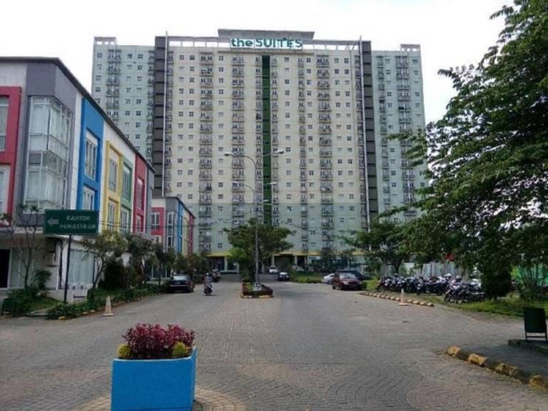 Children-friendly apartment with barbeque, pool & jacuzzi | Water view | Good for workation | Pets are welcome in Bandung