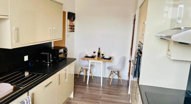 Nice rental apartment with patio | Pet-friendly — photo 5