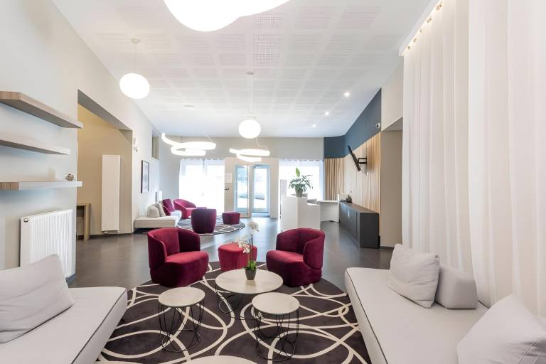 Serviced apartment with pool | Dogs allowed — photo 3