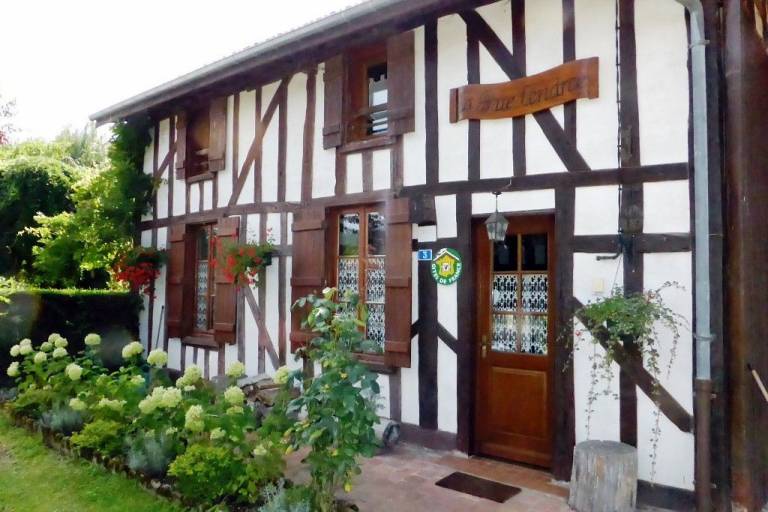 Lovely gite with patio | Dogs allowed in Troyes