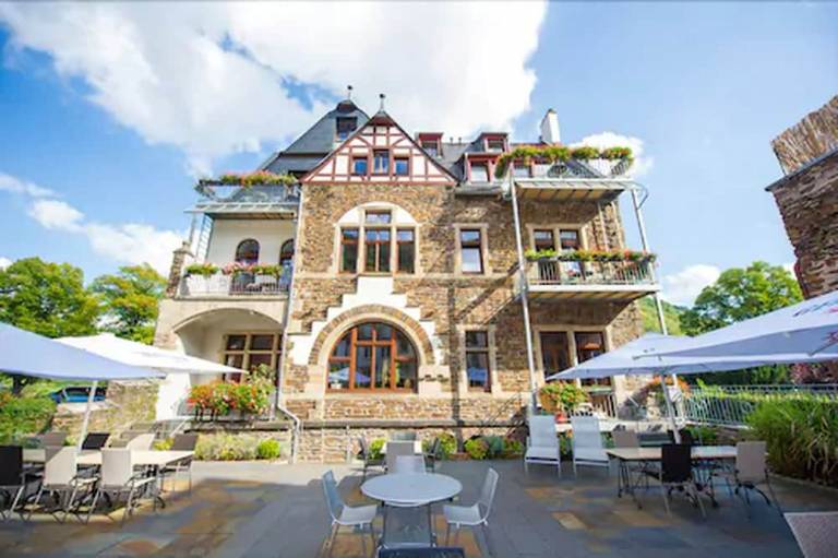 Bed & Breakfast  Cochem