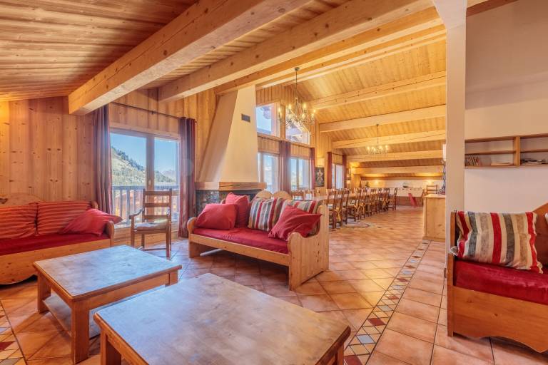 Chalet Arc 2000