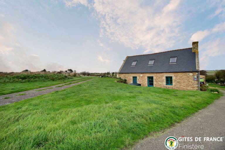 Ferienhaus mit Hund in Plovan, Atlantikküste Frankreich fuer max. 4 Personen