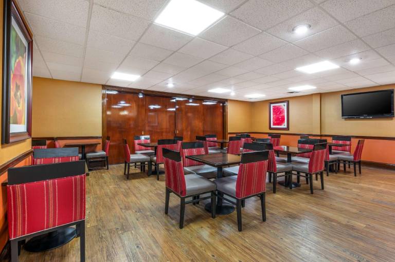 Best Western Plus Georgetown Corporate Center Hotel — photo 5