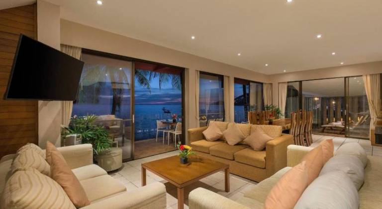 Villa with pool in Patong