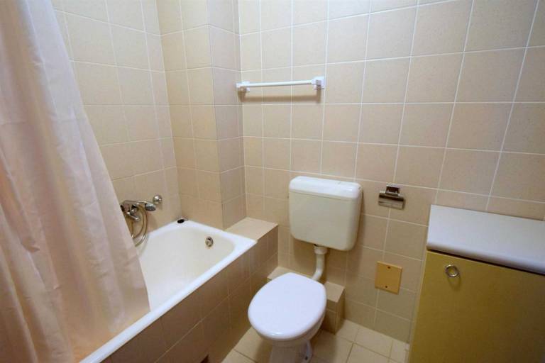 Rental apartment with barbeque & patio | Pets are welcome — photo 2