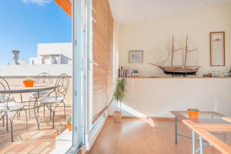 Fully equipped lovely apartment with terrace & fast internet | Next to Cádiz Cathedral | Sea view | Beach nearby | Dogs allowed — photo 2