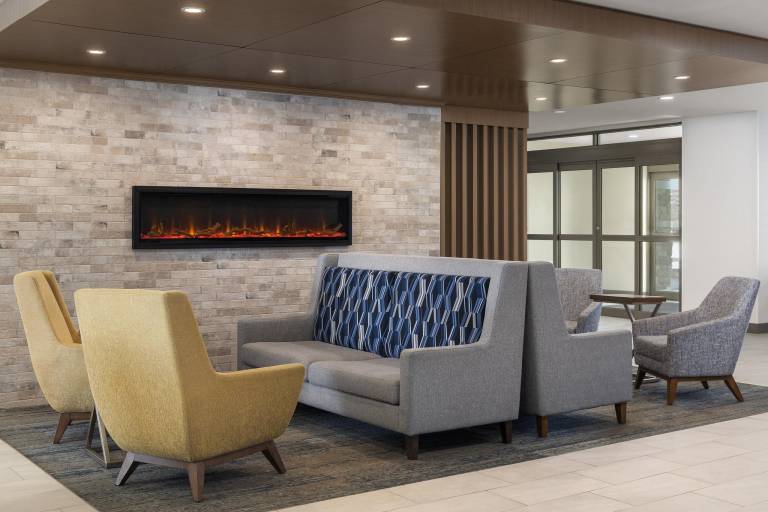 Holiday Inn Express & Suites Huntsville By IHG — photo 3