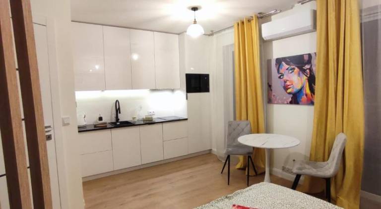 Rental apartment with patio — photo 4