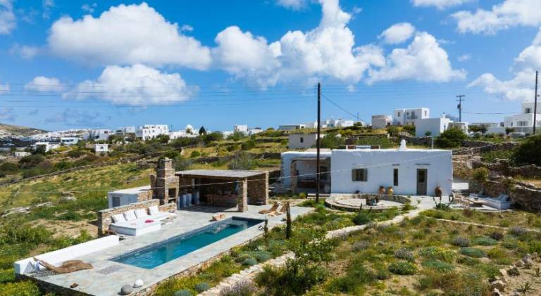 Beautiful villa with pool | Pets are welcome — photo 5