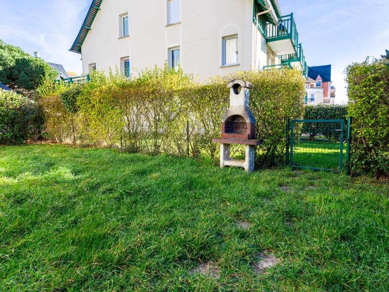 Lovely apartment with terrace, pool & grill | Close to the beach | Pets allowed — photo 5