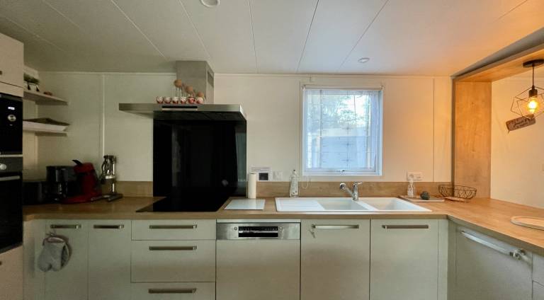 Vacation home with garden, terrace & BBQ | Garden view — photo 4