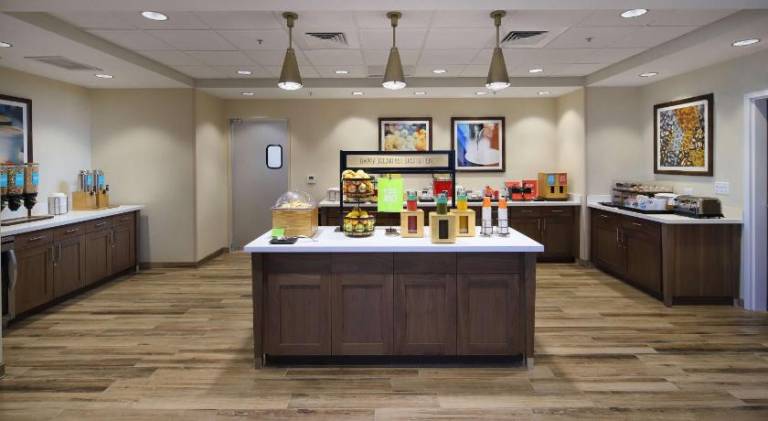 Hampton Inn & Suites by Hilton Tucson Tech Park — photo 5