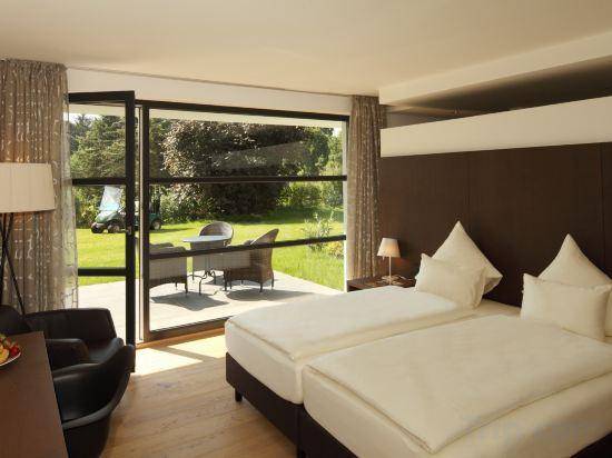 Golfhotel Gut Neuenhof — photo 2