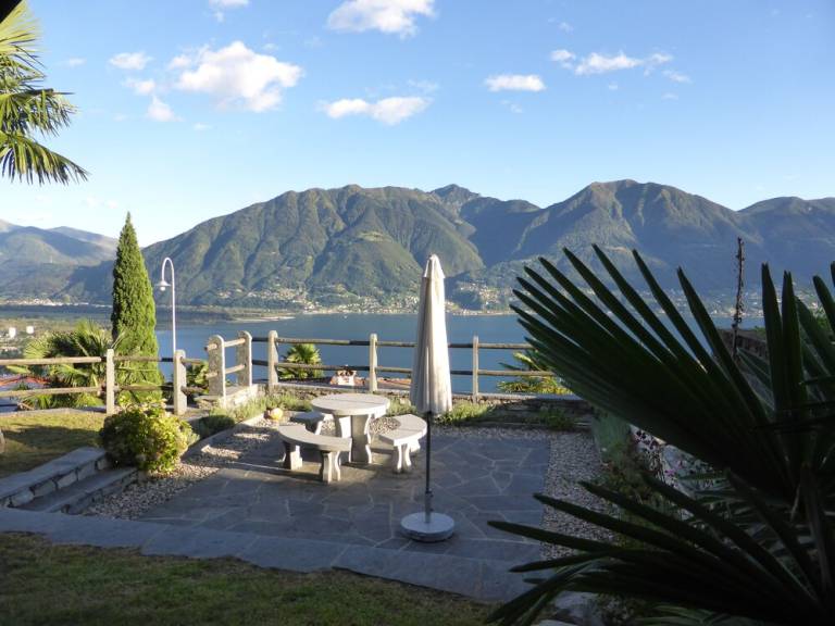 Hus  Brione sopra Minusio