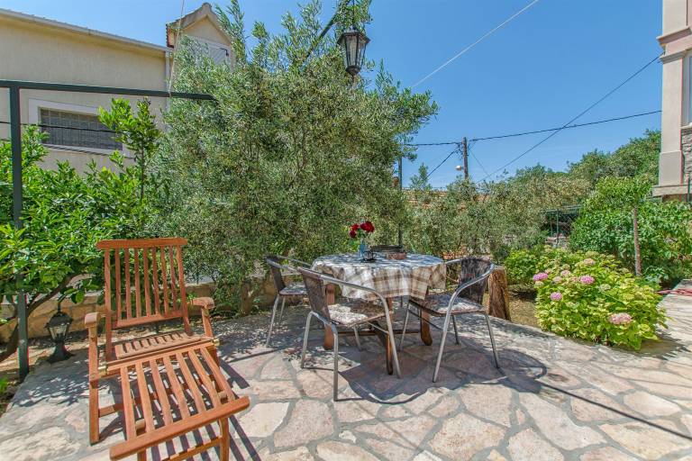 Apartma Milna