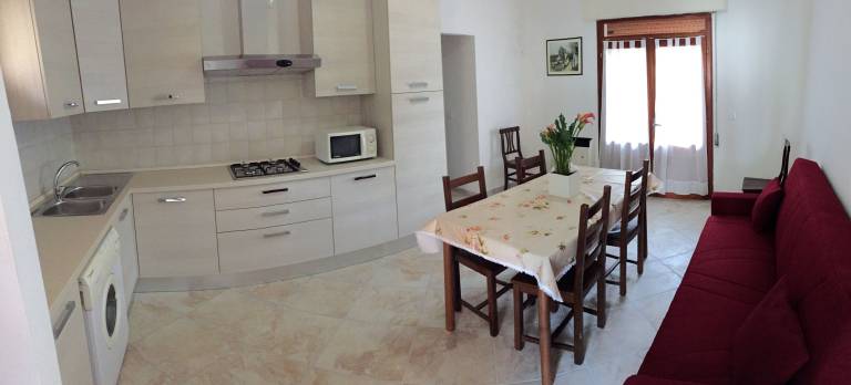 Holiday apartment with terrace & garden | Garden view — photo 2