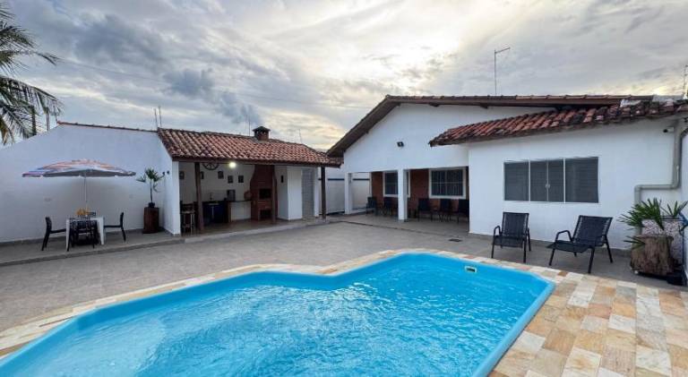 House with pool | Perfect for remote work — photo 3