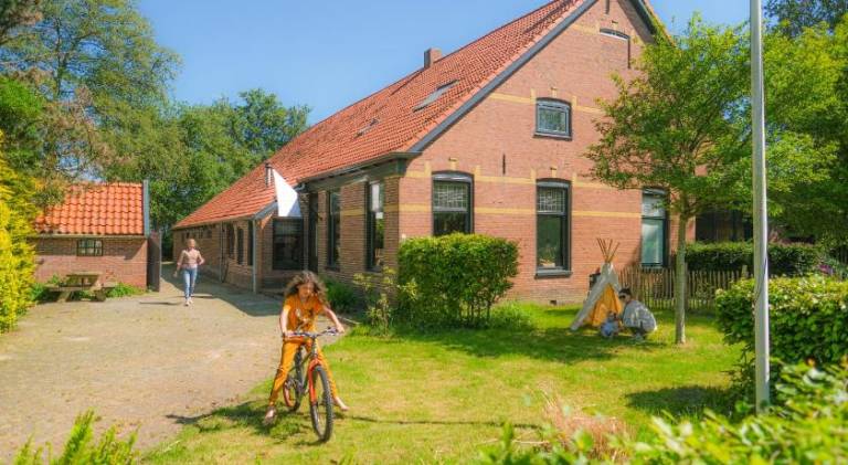 House | Pets are welcome in Groningen