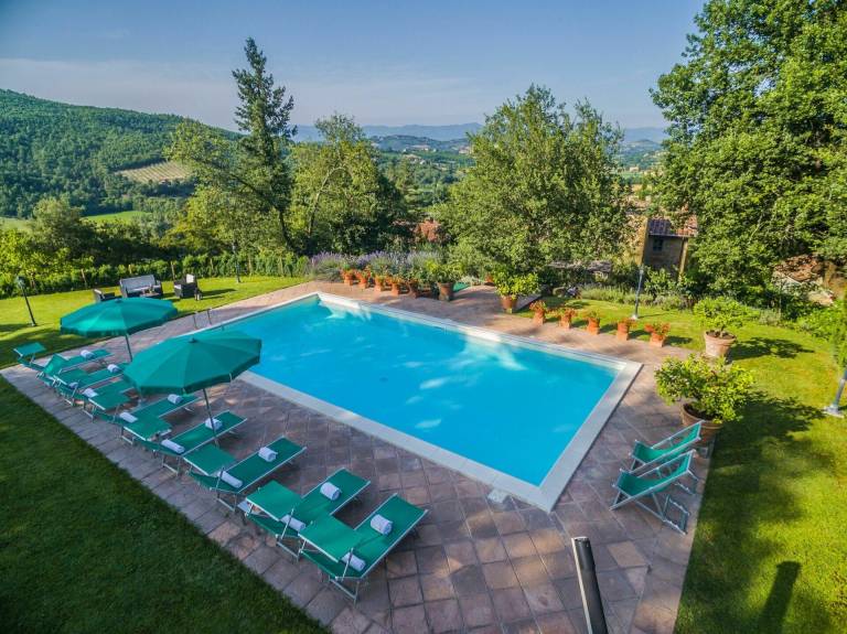 Villa with terrace, barbeque & private pool — photo 2