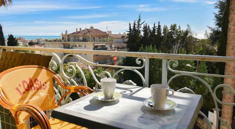 Holiday apartment with terrace — photo 5