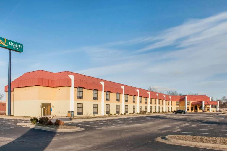 Quality Inn Seymour I-65 in Seymour, IN