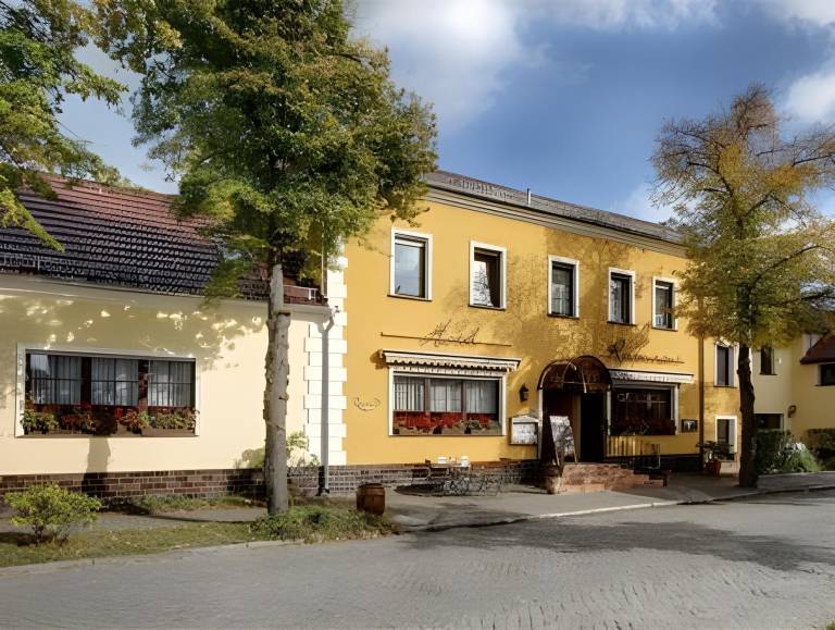 Hotel-Restaurant Alter Krug Kallinchen in Teltow