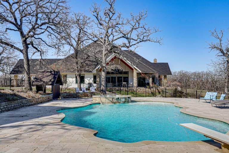 'Post Oak Estate' w/ Pool & Spa on 16 Acres in Cleburne, TX