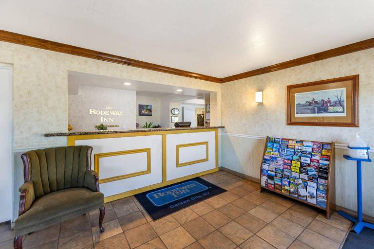 Rodeway Inn at Nevada State Capitol — photo 5