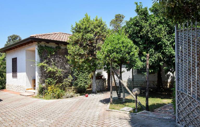 Dom  Terracina